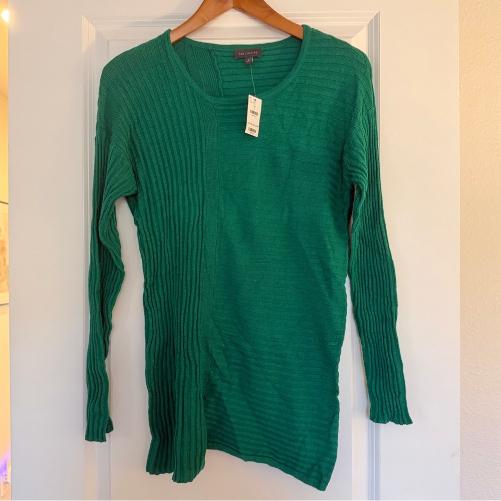 NWT The Limited green long sleeve tee top sweater size small